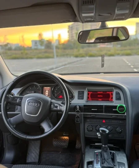 Tirane, japim me qera makine Audi/Mercedes Nafte, e zeze automatik Klima 20 €