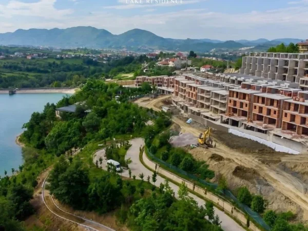 Tirane, shes apartament duplex Dublex Kati 3, 438 m² 485.000 € (Farke)