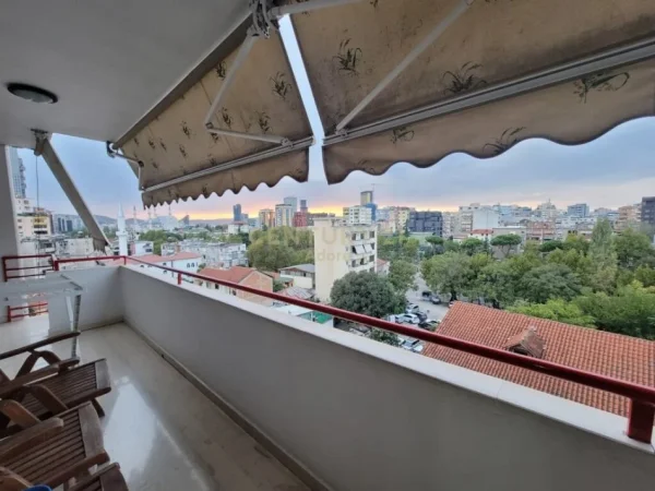 Tirane, shes apartament 3+1+Aneks+Ballkon Kati 7, 180 m² 260.000 € (ATSH)