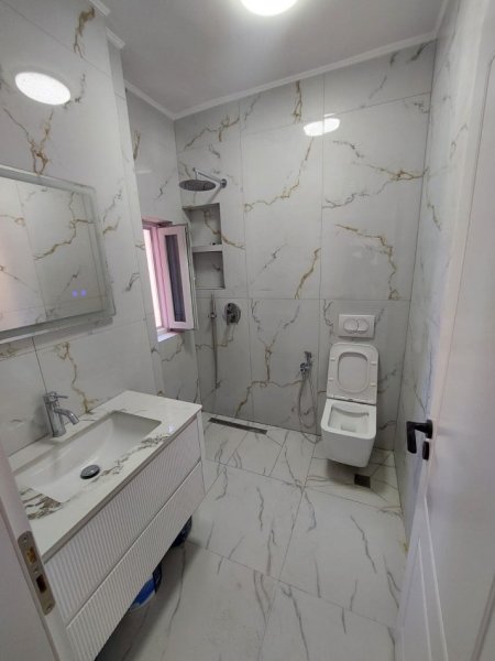 Tirane, shitet apartament 2+1 Kati 5, 90 m² 185.000 € (Rruga e Dibres)
