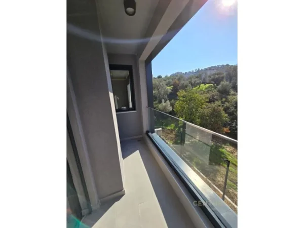 Tirane, shes apartament 1+1+Aneks+Ballkon Kati 3, 78 m² 215.680 € (Kopshti Zoologjik)