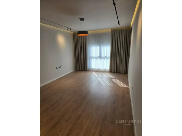 Tirane, shes apartament 2+1+Aneks+Ballkon Kati 3, 113 m² 309.650 € (Kopshti Zoologjik)