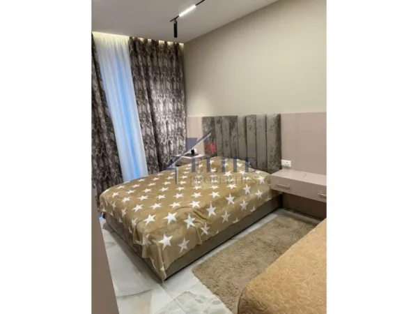 Tirane, shitet apartament 2+1+Ballkon , 119 m² 230.000 € (Bulevardi i Ri)
