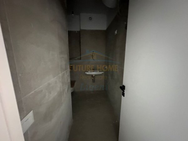 Tirane, jepet me qera apartament 2+1+Parkim Kati 2, 153 m² 2.000 € (Altana Luxury Residence, Rruga e Kosovareve)