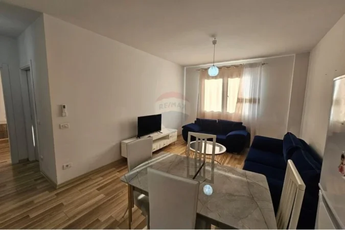 Tirane, jepet me qera apartament 1+1 Kati 5, 70 m² 500 € (Teodor keko)