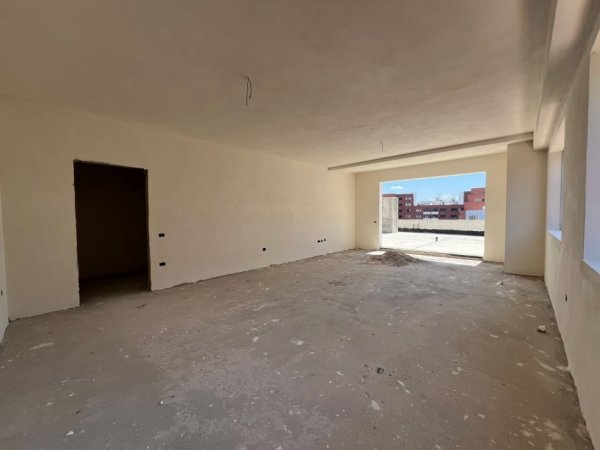 Tirane, shitet apartament 2+1+Ballkon Kati 6, 154 m² 250.000 € (Teodor Keko)