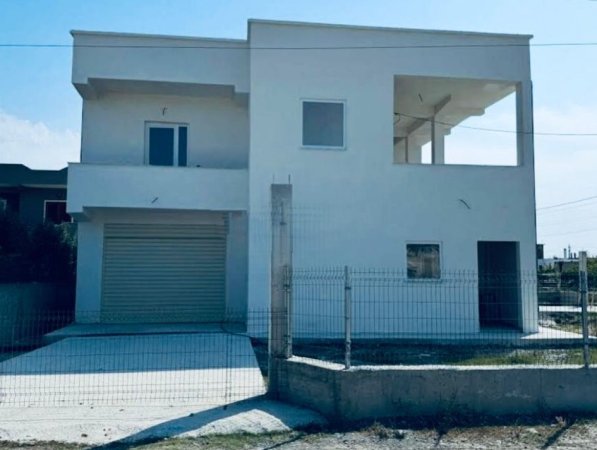 Durres, shitet Vile 3+1+Ballkon Kati 2, 230 m² 140.000 €