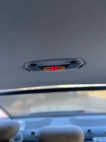 Tirane, shitet makine Benz C Class Benzin+Gaz, gri metalizato automatik Kondicioner 225.000 km 3.500 €