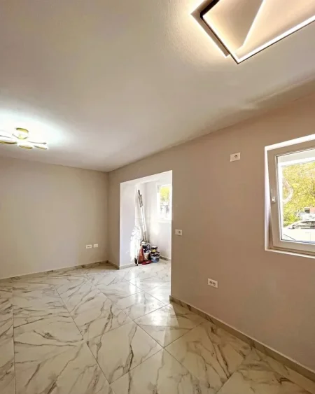 Tirane, shitet apartament 1+1 , 60 m² (Prane Vasil Shanto)