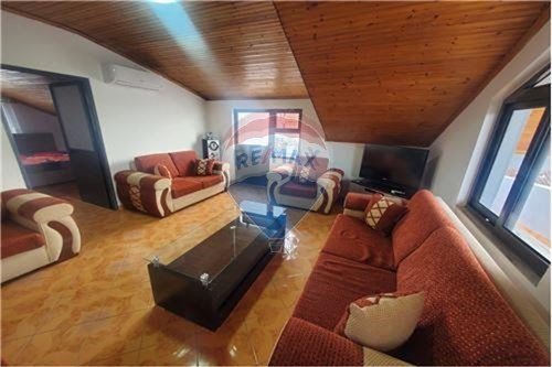 Tirane, jepet me qera apartament 2+1 , 100 m² 400 € 