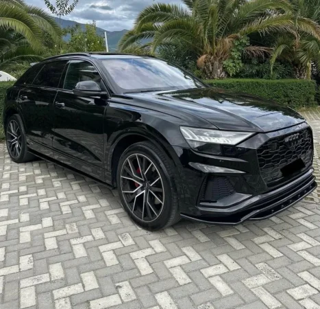 Tirane, shes makine Audi Q8 look SQ8 Nafte, e zeze automatik Kondicioner 199 km 55.000 €