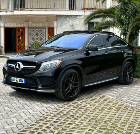 Tirane, shes makine BENZ GLE 350d Nafte, e zeze automatik Kondicioner 165 km 40.000 €
