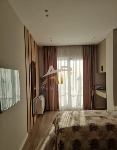 Tirane, jepet me qera shtepi 1+1 Kati 9, 75 m² 550 € (Bulevardi Migjeni, prane rotondos, Astir)