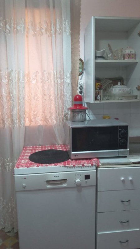 Durres, shitet shtepi 1+1 Kati 0, 156 m² 125.000 € (Rruga Mujo Ulqinaku)