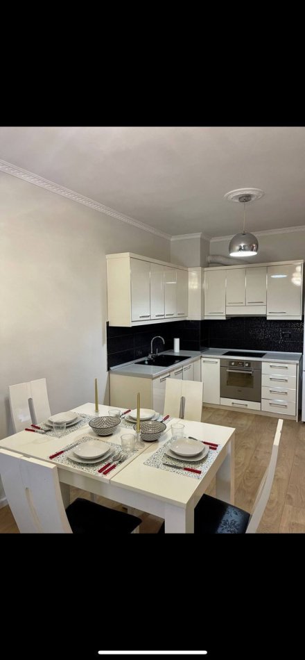 Tirane, shitet apartament 2+1+Aneks+Ballkon Kati 6, 100 m² 133.000 € (astir)