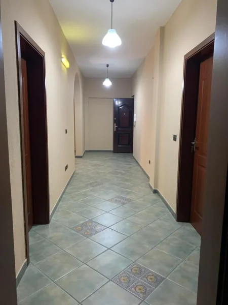 Durres, shitet Vile 3 Katshe , 140 m² 750.000 € (Ish rajoni)