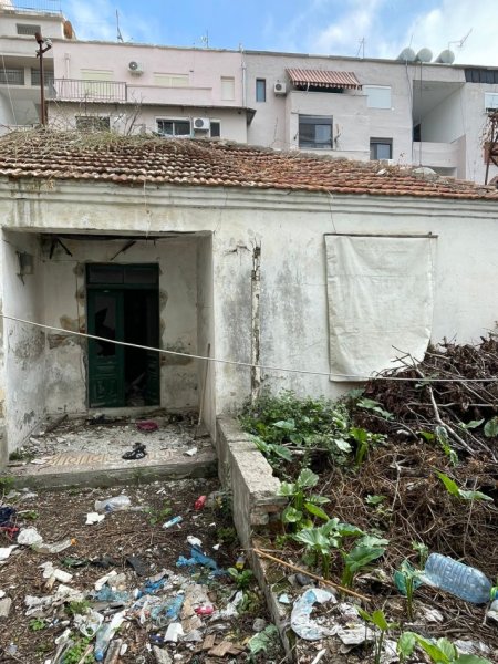 Durres, shitet truall , 300 m² 150.000 € (Kazazi Durres)
