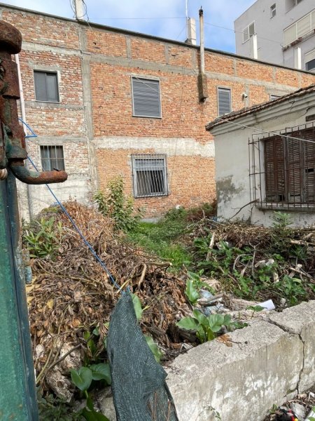 Durres, shitet truall , 300 m² 150.000 € (Kazazi Durres)