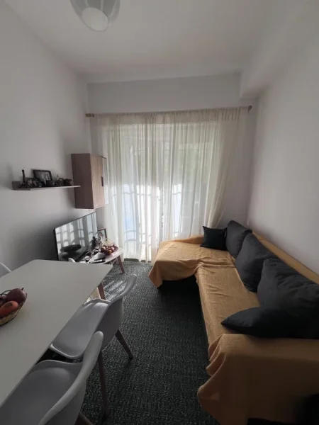 Tirane, shitet apartament 1+1+Ballkon Kati 1, 41 m² 58.000 € (Ali Demi)