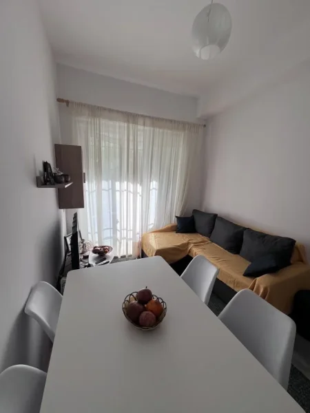 Tirane, shitet apartament 1+1+Ballkon Kati 1, 41 m² 58.000 € (Ali Demi)