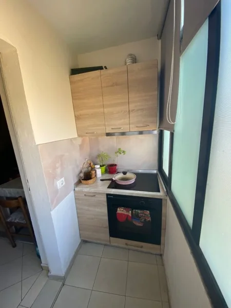 Tirane, shitet apartament 1+1+Ballkon Kati 5, 64 m² 90000€ (Vasil shanto)