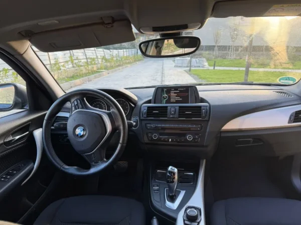 Tirane, shitet makine BMW Seria 1 - 116 D Nafte, e zeze automatik Kondicioner 231.000 km 9.300 €