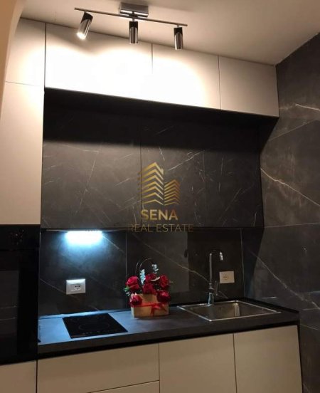Tirane, jepet me qera apartament 2+1+Aneks Kati 1, 75 m² 600 € (Rruga Kongresi i Lushnjes)