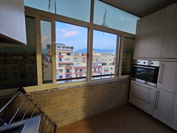 Tirane, shitet apartament 2+1+Ballkon Kati 8, 100 m² 150.000 € (ASTIR)
