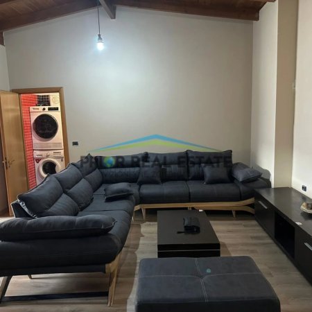 Tirane, shitet apartament 2+1 Kati 10, 110 m² 230.000 € (Komuna e Parisit)