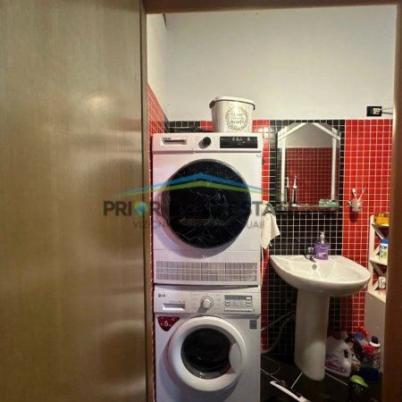 Tirane, shitet apartament 2+1 Kati 10, 110 m² 230.000 € (Komuna e Parisit)