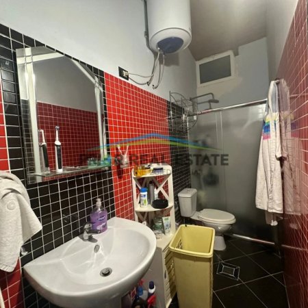 Tirane, shitet apartament 2+1 Kati 10, 110 m² 230.000 € (Komuna e Parisit)