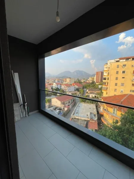 Tirane, shitet apartament 1+1 Kati 4, 71 m² 112.801 € (SHITET APARTAMENT 1+1 SPITAL AMERIKAN 2)