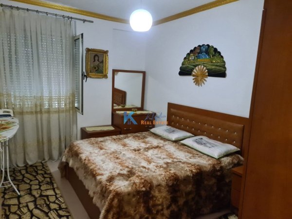 Tirane, jap me qera apartament 1+1+Ballkon Kati 3, 60 m² (Don Bosko)
