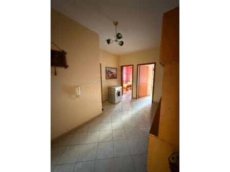 Tirane, jepet me qera apartament 2+1 Kati 6, 110 m² 500 € (Rruga Ali Demi,Tiranë AREA46022)
