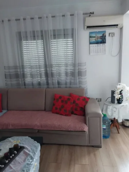 Tirane, shitet Kati 5, 85.000 € 
