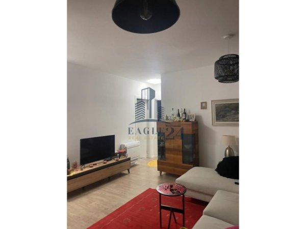 JEPET ME QERA APARTAMENT 2+1 TEK UNIVERS CITY
