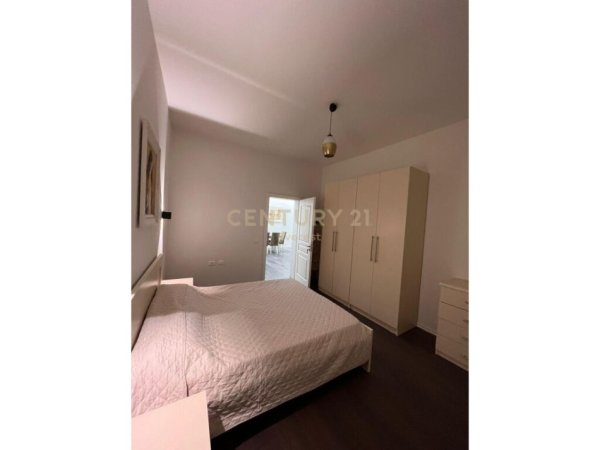 Tirane, jap me qera apartament 1+1 , 68 m² 480 € (Liqeni i Thatë)