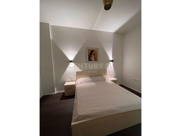 Tirane, jap me qera apartament 1+1 , 68 m² 480 € (Liqeni i Thatë)
