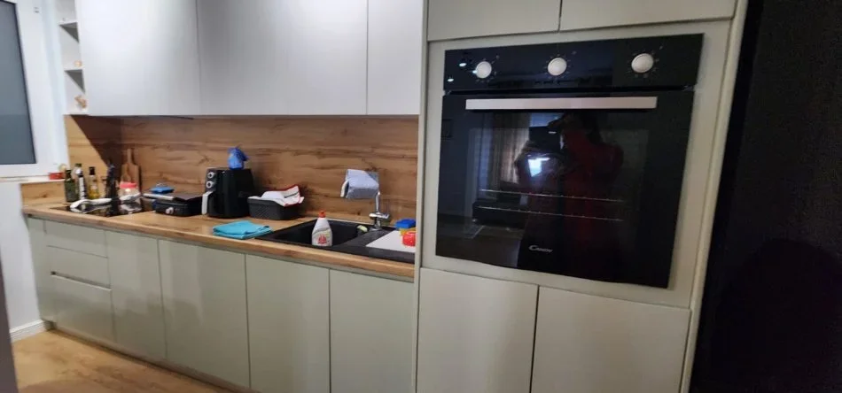 Tirane, shitet apartament 2+1 Kati 2, 96 m² 140.000 € (Kryqezimi i Tufines)