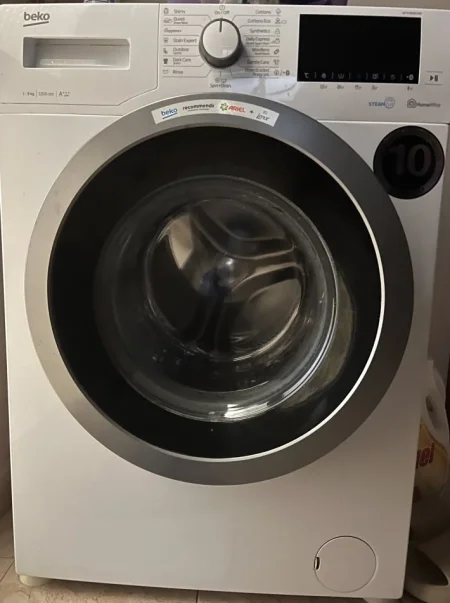 Tirane, shes Lavatrice Shitet lavatrice Beko - Modeli: WTV 9636 XS0