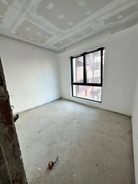 Tirane, jepet me qera apartament 1+1+Ballkon Kati 2, 70 m² 800 € (Myslym Shyri)