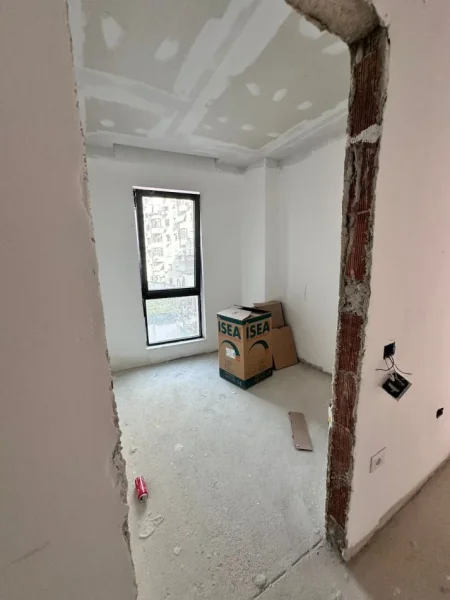 Tirane, jepet me qera apartament 1+1+Ballkon Kati 2, 70 m² 800 € (Myslym Shyri)