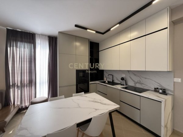 jepet me qera apartament 2+1+Ballkon Kati 4, 116 m² 650 € (2+1, NE REZIDENCEN CITY VIEW SHKOZE!!Neom102295)