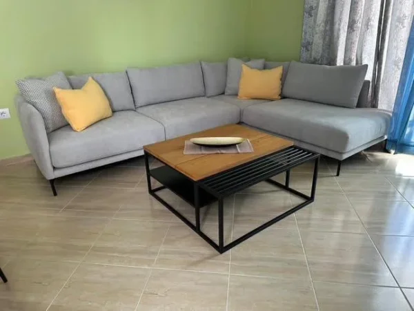 Tirane, shitet apartament 2+1+Ballkon Kati 5, 85 m² (Rruga Jordan Misja)