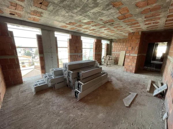 Tirane, shes apartament 2+1+Aneks , 120 m² 174.001 € (OKAZION Ali Demi , Pran Kompl Grand)