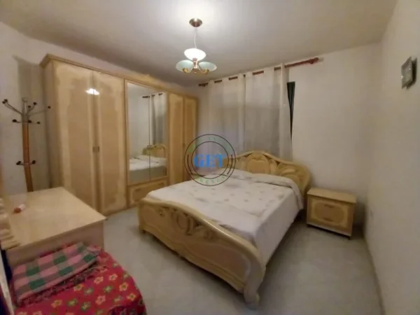 Durres, jepet me qera apartament 2+1 Kati 5, 105 m² 450 € (Vollga)