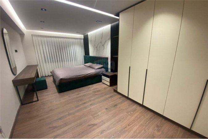 Tirane, jepet me qera apartament 3+1 , 1.000 € (Rezidenca Kodra e Diellit)