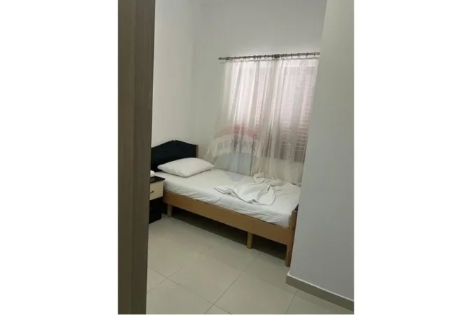 Tirane, jepet me qera Vile 2+1 , 500 € 