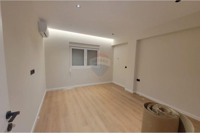jepet me qera apartament 1+1 , 600 m² (Sheshi Wilson)