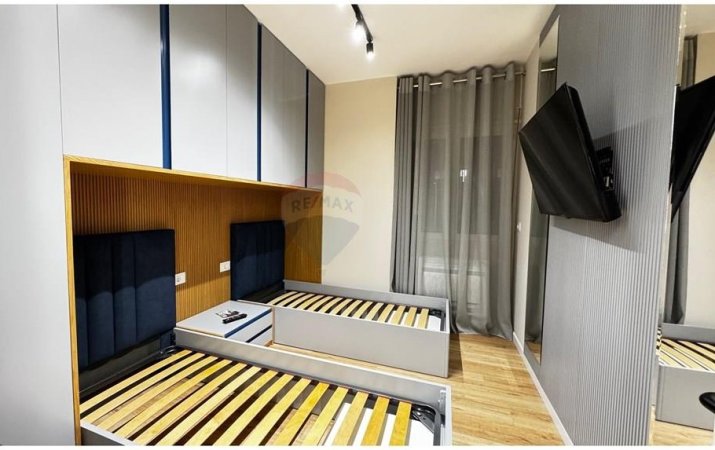 Tirane, jap me qera apartament 2+1 , 115 m² 1.000 € 